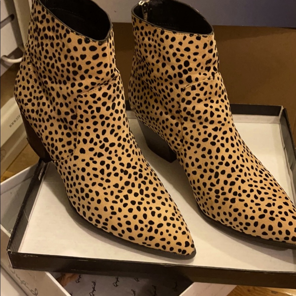 Cheetah Print Booties